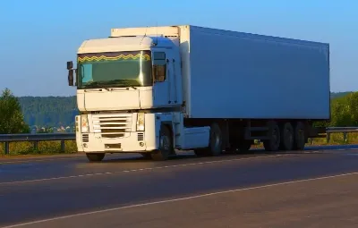 İzmir ile Hacıhüsrev Arası Öğrenci Eşyası Taşıma